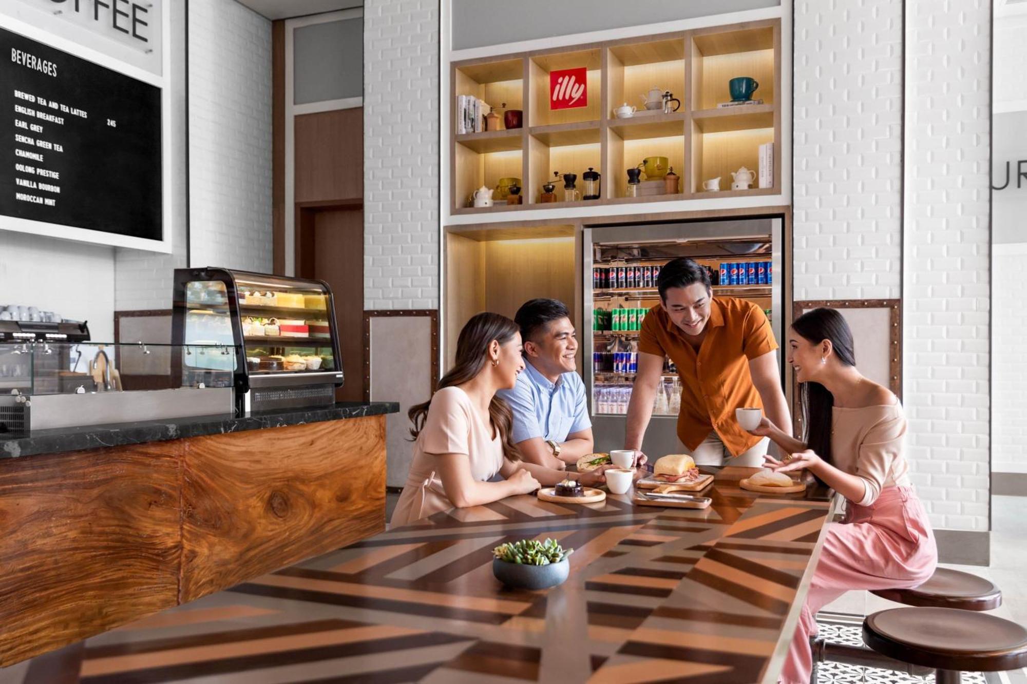 Clark Marriott Hotel Mabalacat Exterior photo