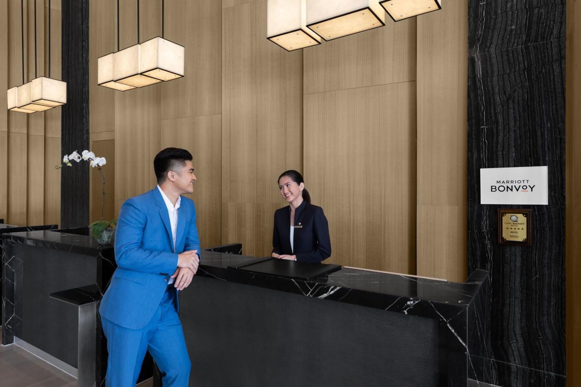 Clark Marriott Hotel Mabalacat Exterior photo