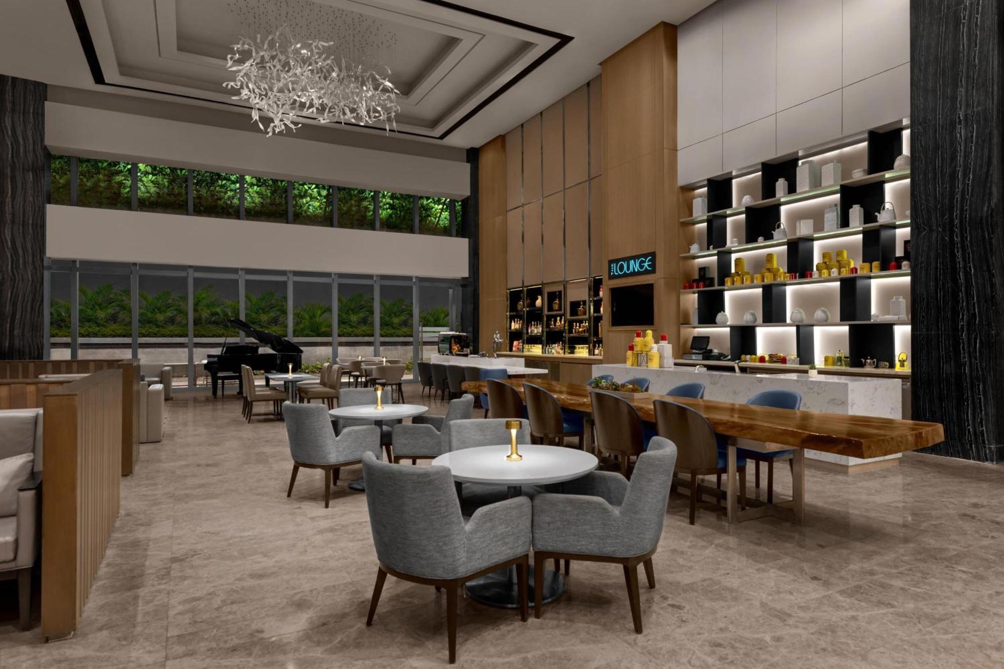 Clark Marriott Hotel Mabalacat Exterior photo